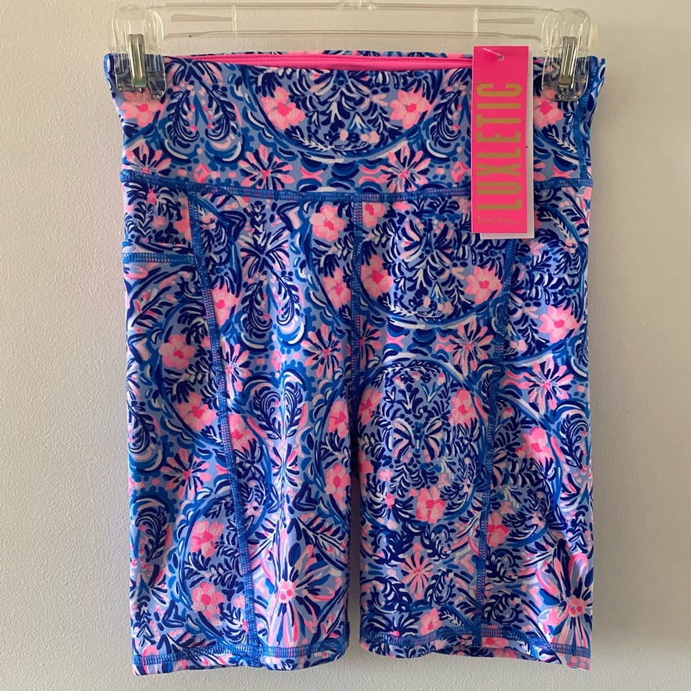 Lilly Pulitzer Taking it Easy weekender high rise shorts